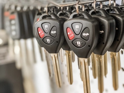 Vehicle keys and remote fobs